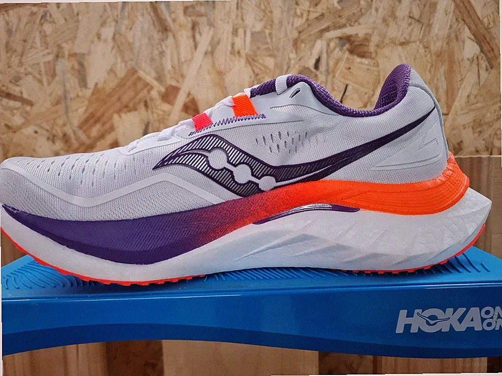 Saucony Endorphin Speed 4 Damen Laufschuhe S10940-129