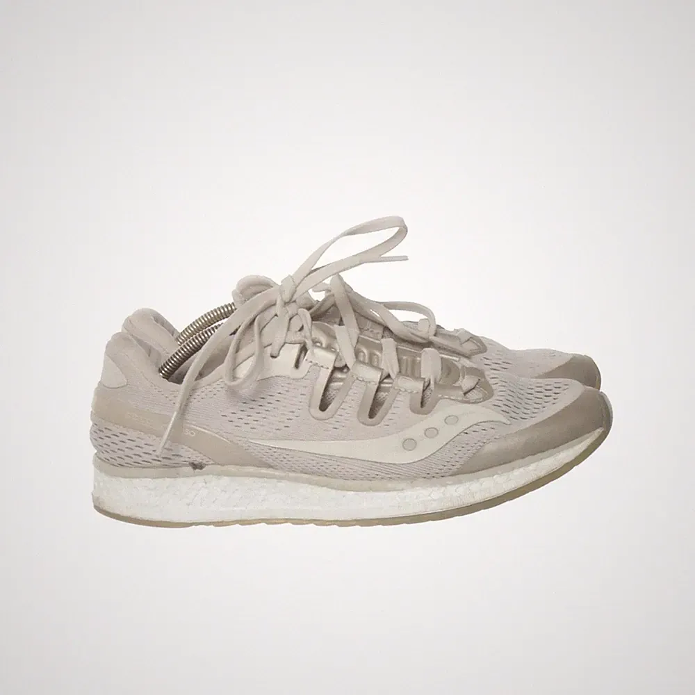 Saucony, Laufschuhe, Größe: 40, model: everun, Beige, Damen #eRM