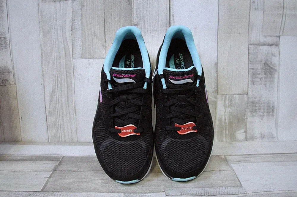 Skechers Damen Schnürer Archfit schwarz hellblauem Rand Damenschuhe Laufschuhe