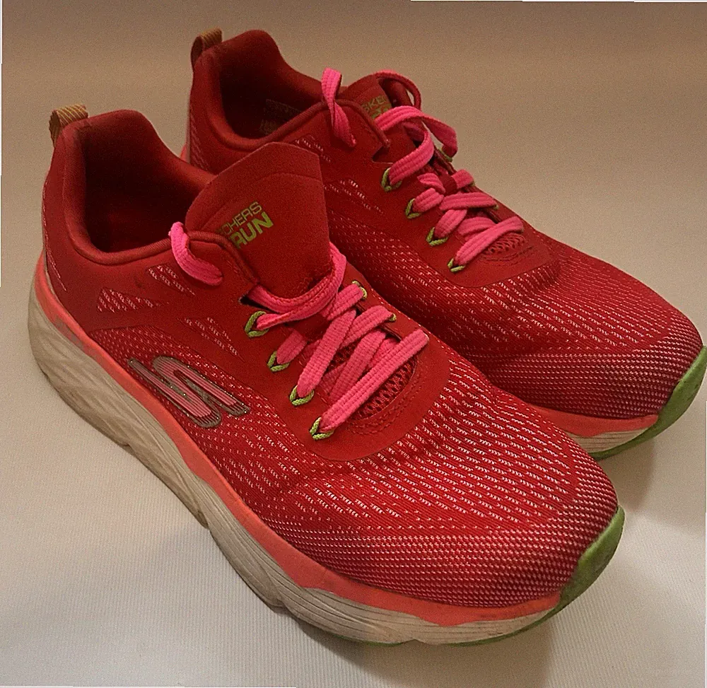 Skechers GOrun Max Cushion Damen Sneaker UK 6 Rosa Laufschuhe