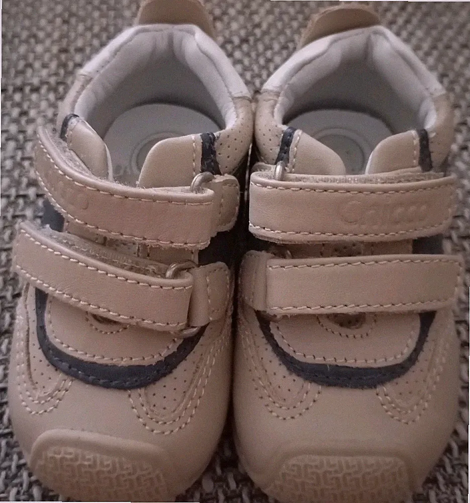 Super Süße Chicco Baby Lauflernschuhe Gr. 18 in Beige Neu