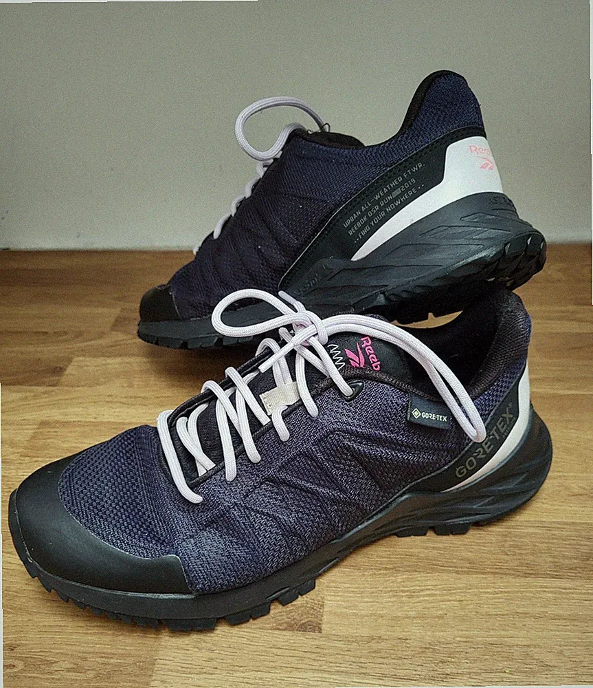 UK6 Reebok OSR Run 2019 Damen Goretex Allwetter Laufschuhe Navy Pink
