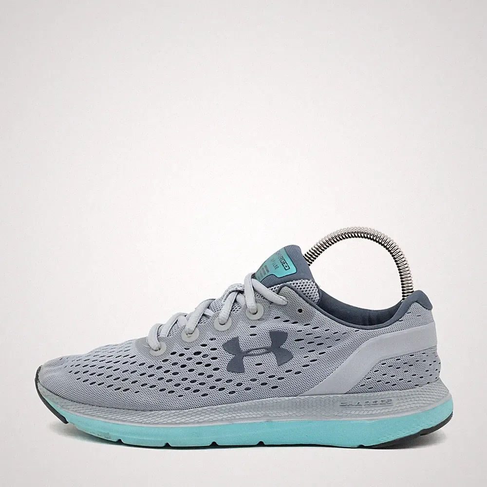 Sohlenweite Laufschuhe Damen