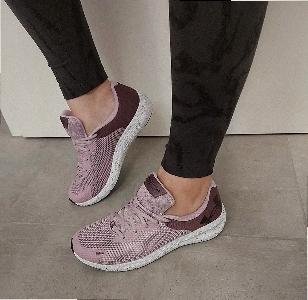 Under Armour Textil Sneaker Sneakers Trainer Damen Laufschuhe Jogger Flieder 40