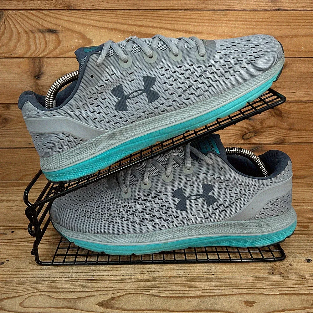 Under Armour Turnschuhe Damen Größe UK 7,5 Charged Impulse grau blau Fitnessschuhe
