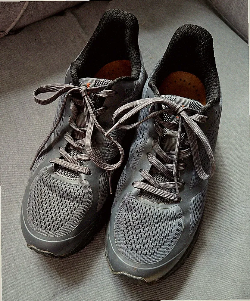 WHITIN Laufschuhe Herren Damen Gr.41 Sneaker Straßenlaufschuhe Walkingschuhe