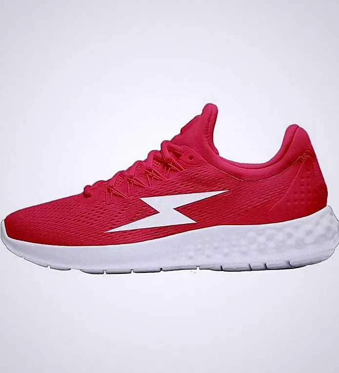 Rote Straßenlaufschuhe